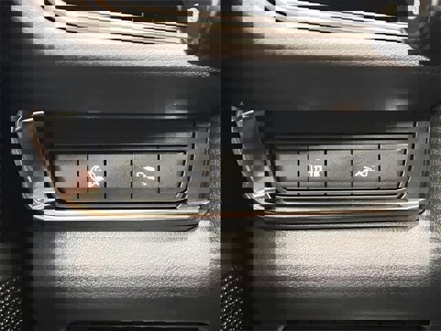 Used 2025 MAZDA CX-30 AWD 2.5 S w/ Preferred Package image 18