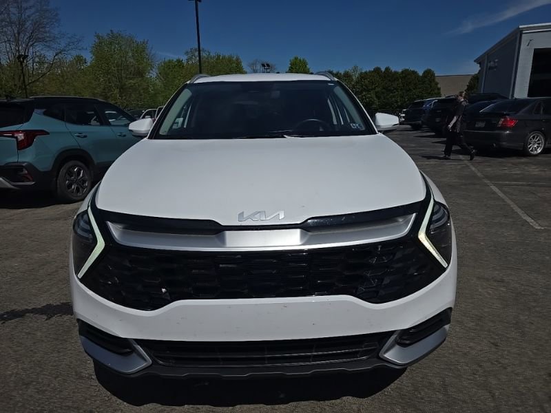 Certified 2024 Kia Sportage EX AWD/4WD image 2