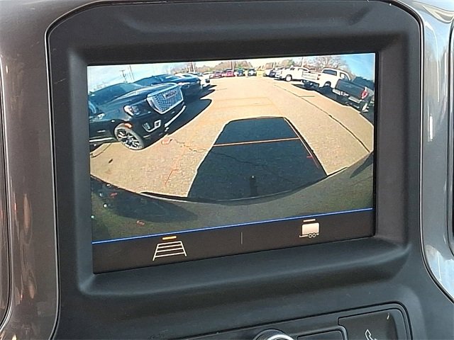 Used 2020 Chevrolet Silverado 1500 Custom w/ Custom Value Package image 13