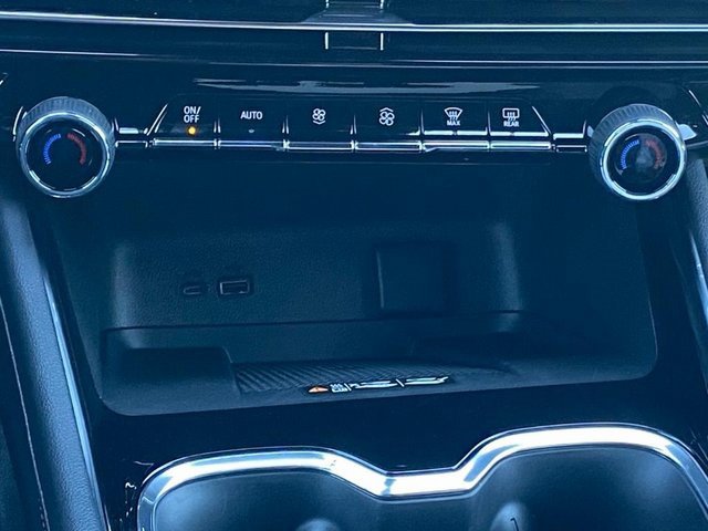 New 2026 Chevrolet Traverse Z71 w/ Driver Confidence Package image 12