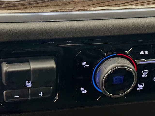 Used 2025 Chevrolet Silverado 1500 LT image 23