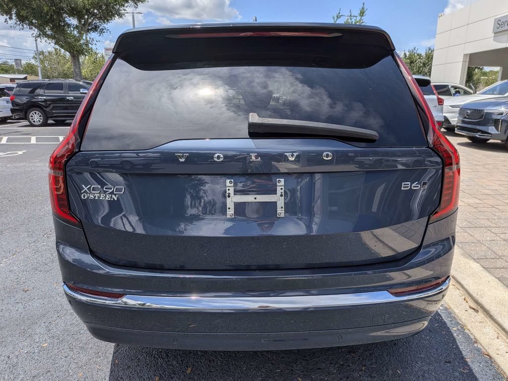 Certified 2025 Volvo XC90 B6 Ultra AWD/4WD image 5