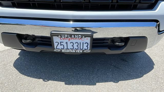 Used 2023 Chevrolet Silverado 1500 LT AWD/4WD image 9