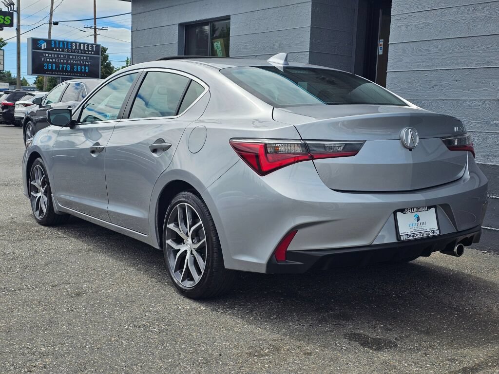 Used 2020 Acura ILX w/ Premium Package FWD image 3