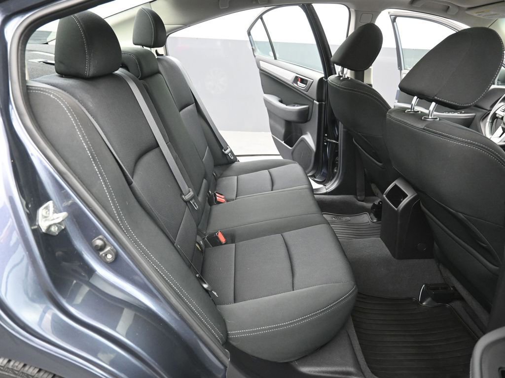 Used 2017 Subaru Legacy 2.5i Premium image 22
