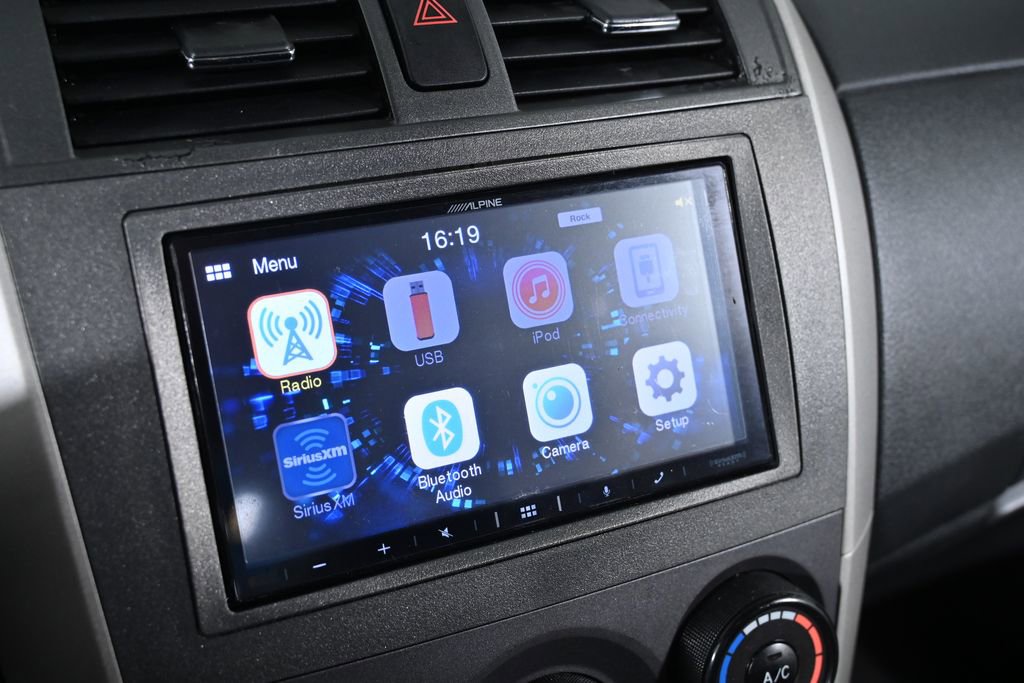 Used 2010 Toyota Corolla S image 13