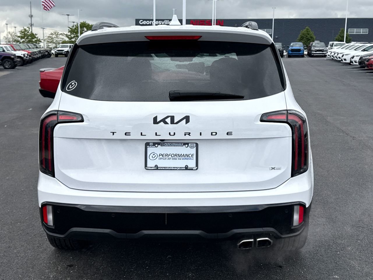 Used 2025 Kia Telluride EX X-Line AWD/4WD image 4