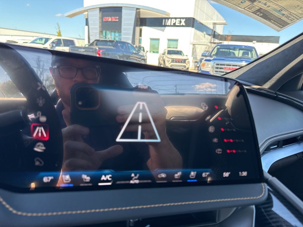 New 2026 Chevrolet Corvette E-Ray image 24