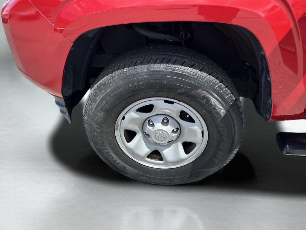Used 2020 Toyota Tacoma SR w/ SR Convenience Package RWD image 34