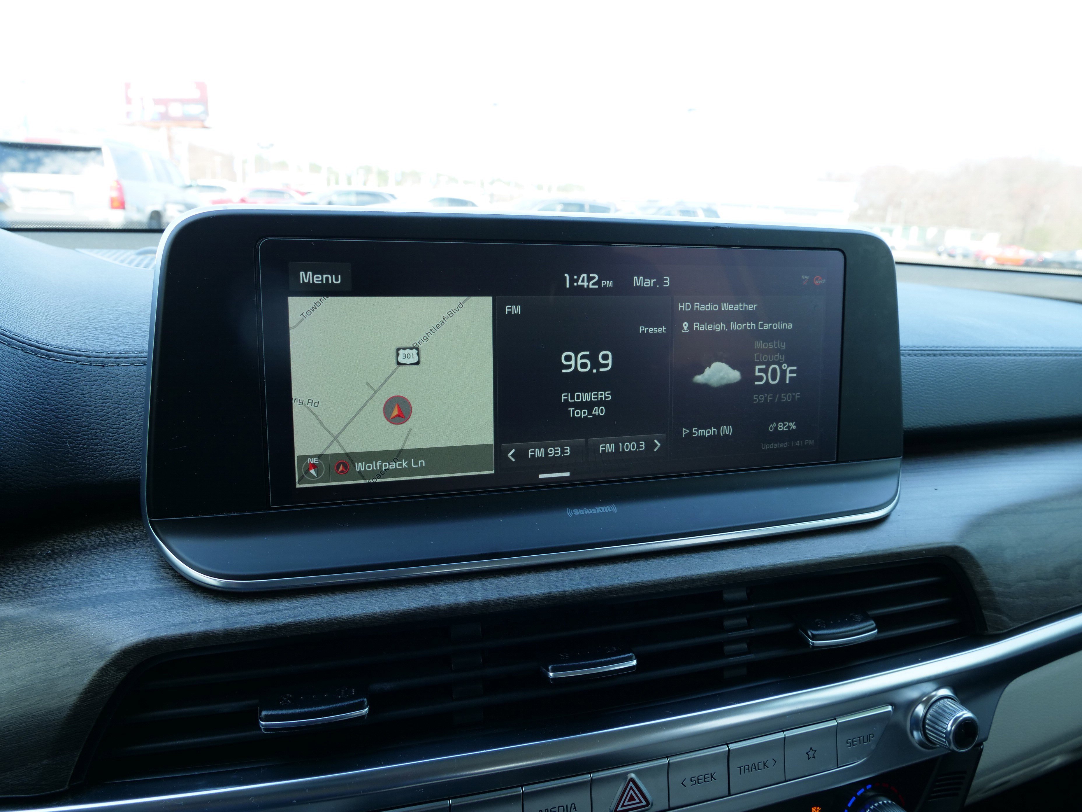 Used 2021 Kia Telluride EX w/ EX Premium Package image 27