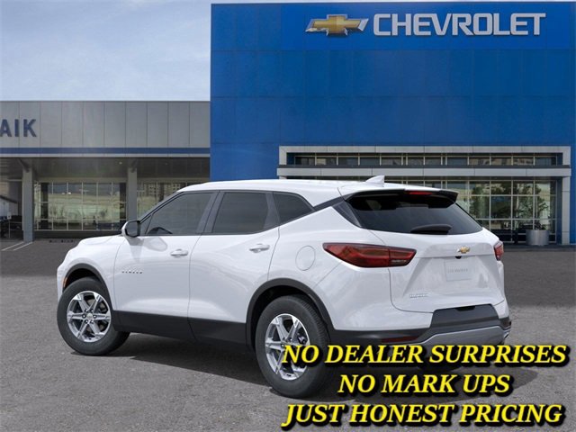 New 2026 Chevrolet Blazer LT image 3