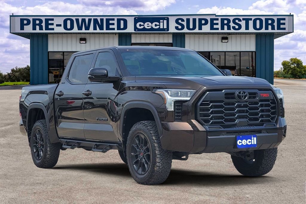 Used 2025 Toyota Tundra Limited w/ TRD Off-Road Package AWD/4WD image 1