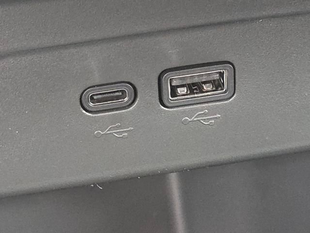 New 2026 Chevrolet Trax LT w/ Midnight Edition image 27