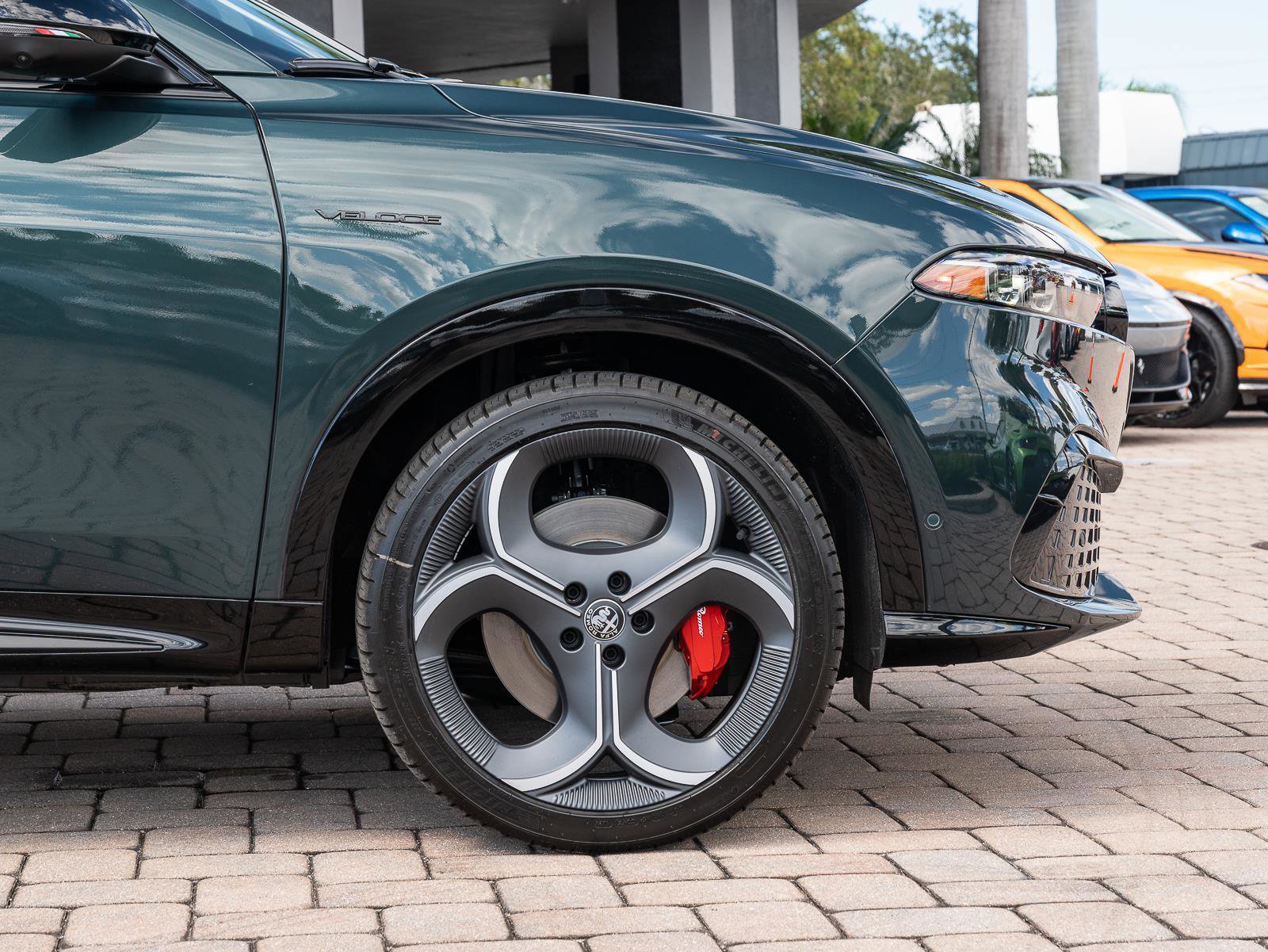 New 2026 Alfa Romeo Tonale Veloce w/ Quick Order Package 23H Volce image 37