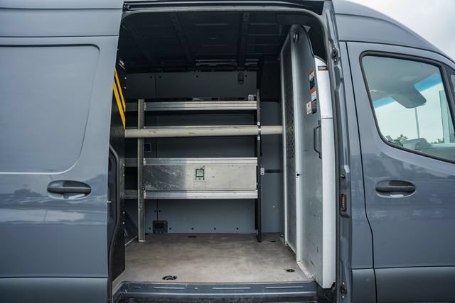 Used 2022 Mercedes-Benz Sprinter 2500 image 23