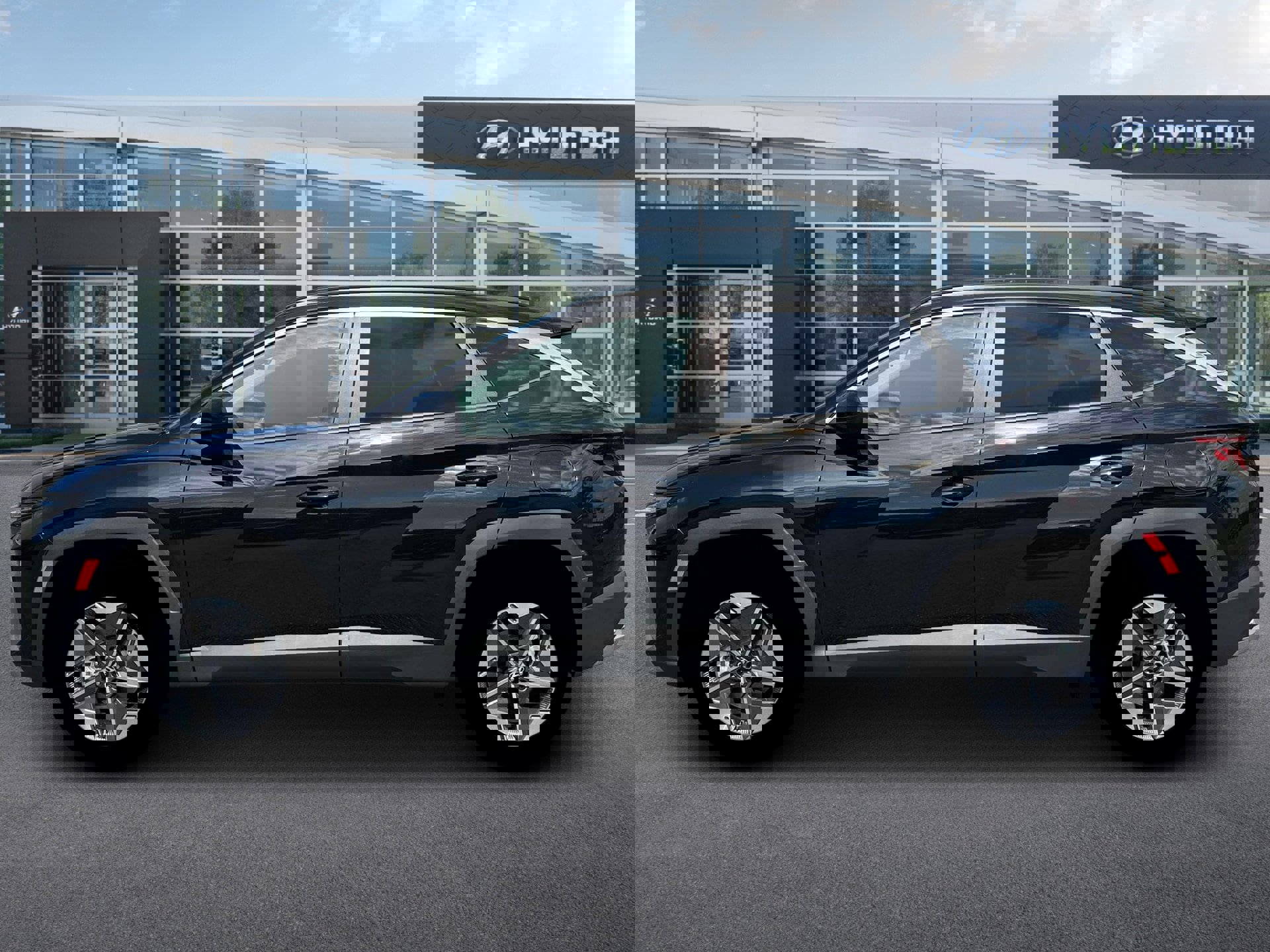 New 2026 Hyundai Tucson SEL image 3