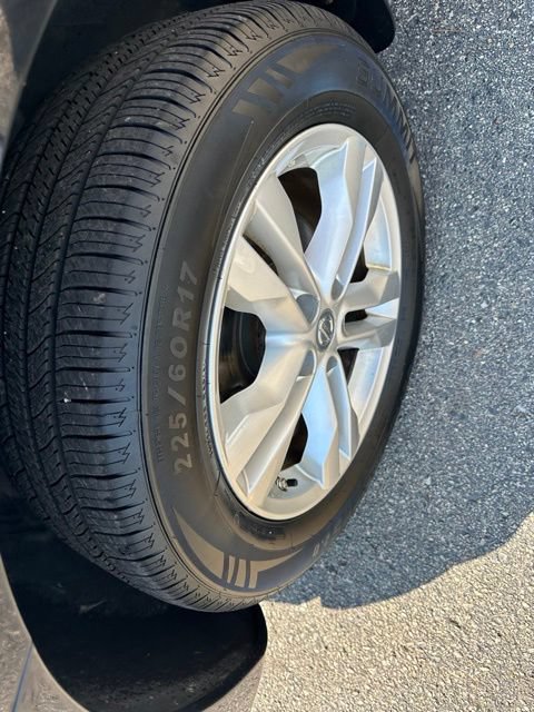 Used 2012 Nissan Rogue SV AWD/4WD image 22