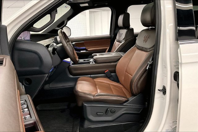 Used 2025 Ford Expedition King Ranch AWD/4WD image 25