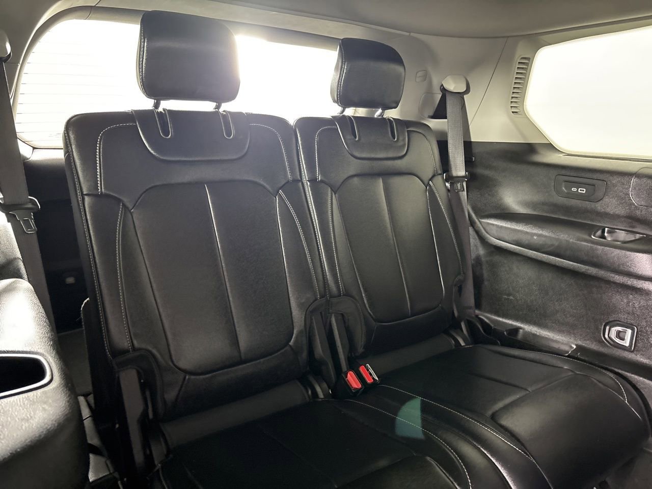 Used 2022 Jeep Grand Cherokee L Limited image 30