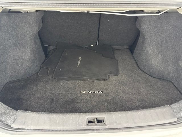 Used 2017 Nissan Sentra SV FWD image 30