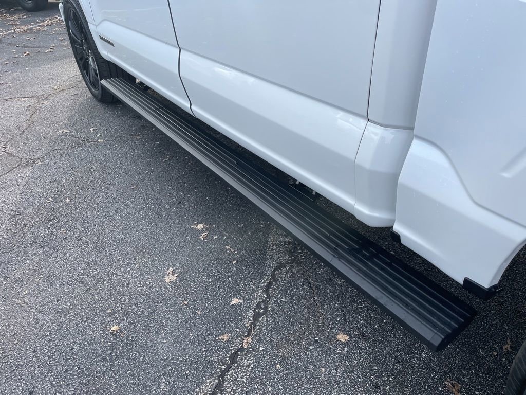 Used 2025 Ford F150 Platinum w/ Equipment Group 702A High image 16