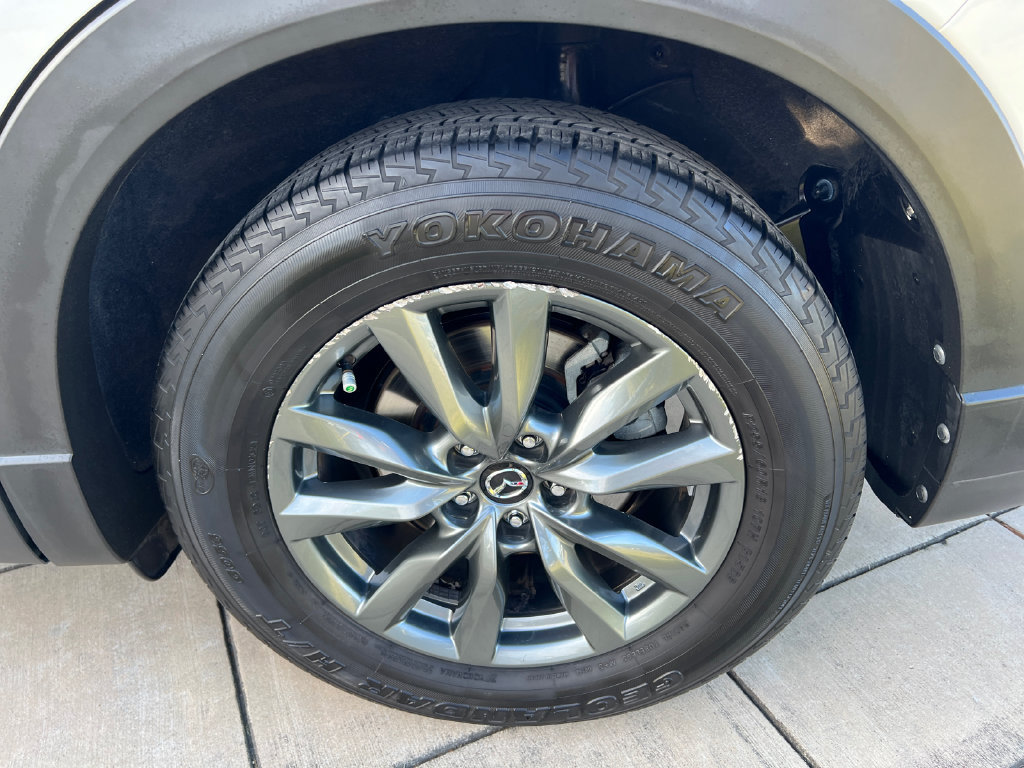 Used 2020 MAZDA CX-9 Touring w/ Touring Premium Package FWD image 17