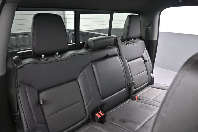 Used 2023 GMC Sierra 1500 Denali AWD/4WD image 17