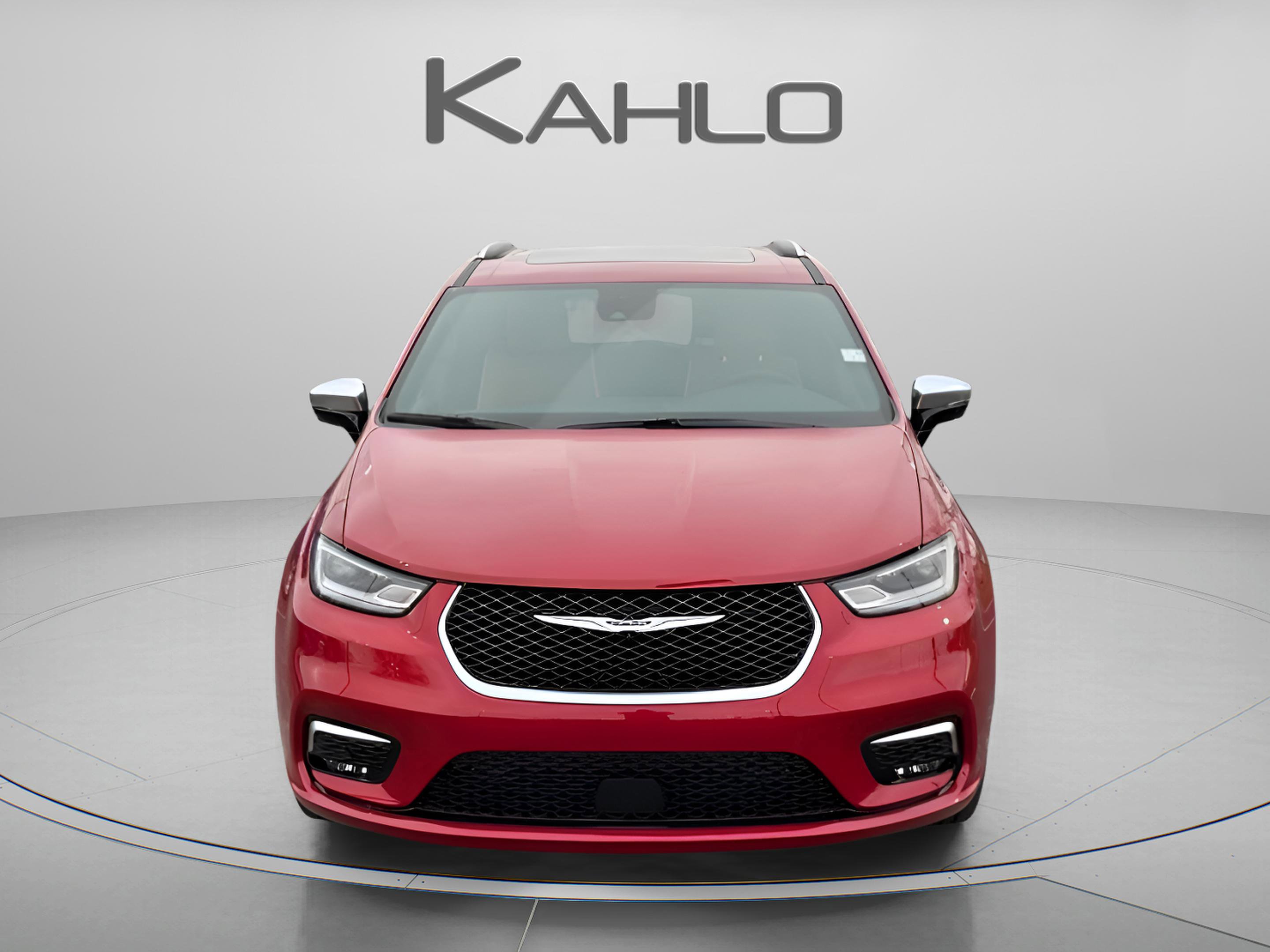 New 2026 Chrysler Pacifica Pinnacle image 8