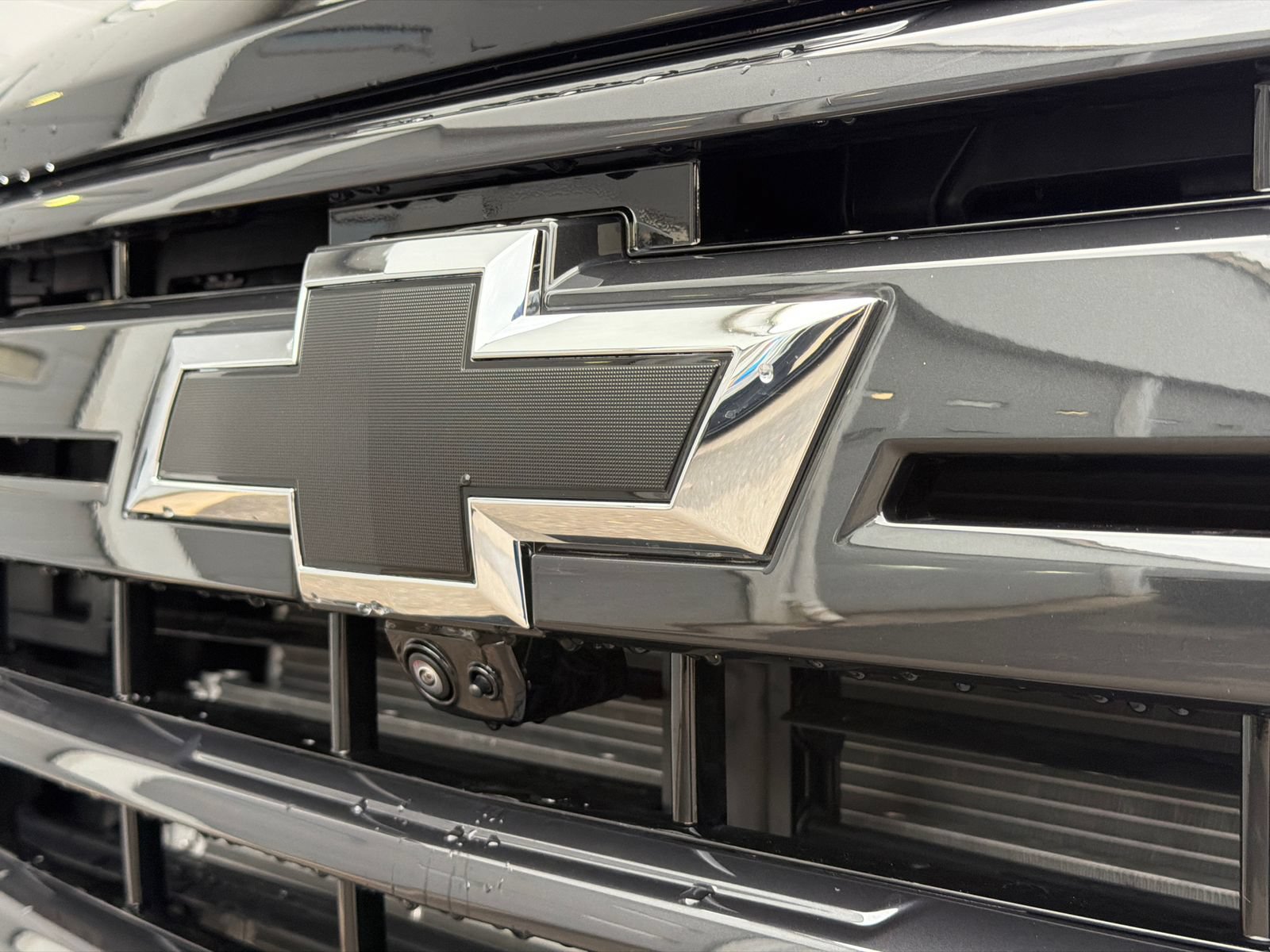 Used 2026 Chevrolet Silverado 2500 High Country w/ Midnight Edition AWD/4WD image 15
