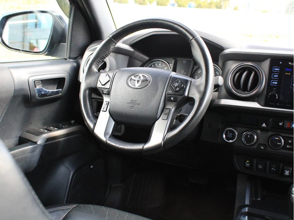 Used 2019 Toyota Tacoma TRD Sport AWD/4WD image 14