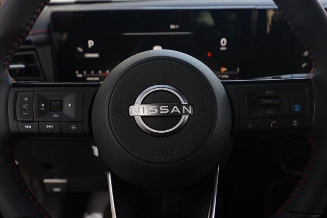 New 2025 Nissan Kicks SR FWD image 26