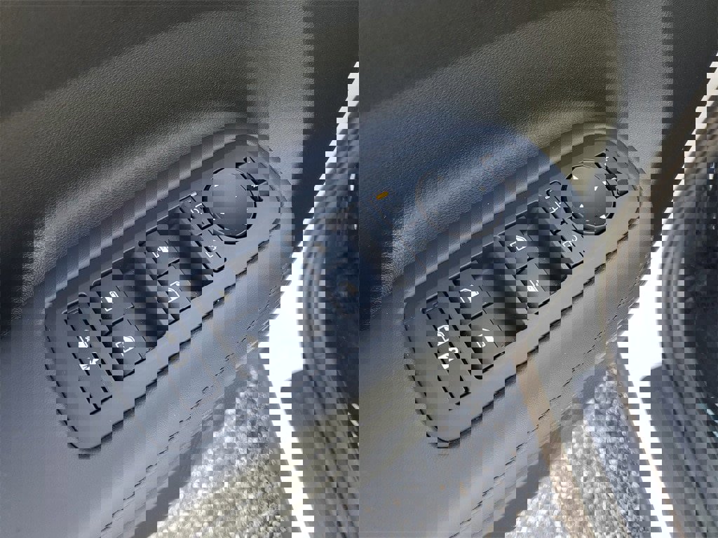 Used 2024 Hyundai Santa Fe XRT image 9