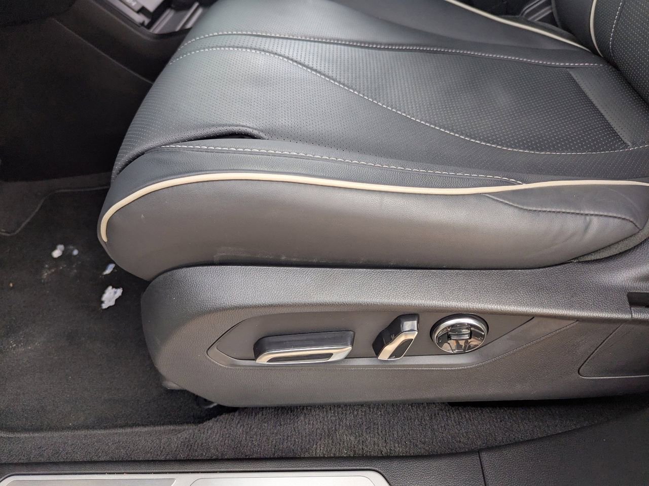 Certified 2025 Acura RDX SH-AWD w/ Advance Package image 31