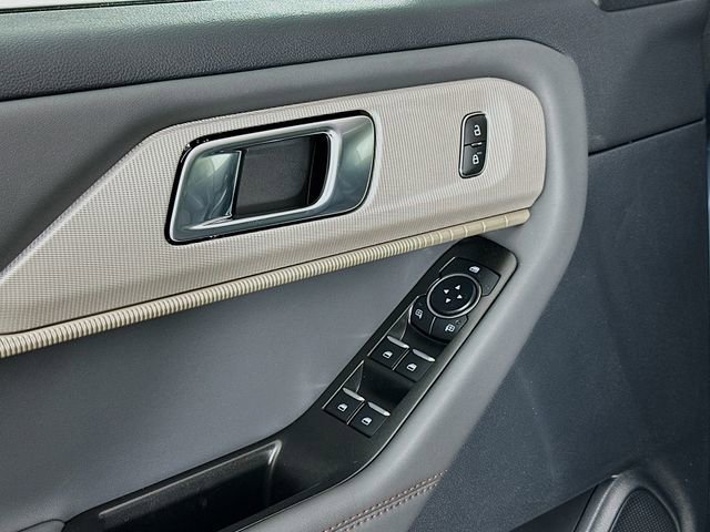 New 2026 Ford Explorer Active image 17