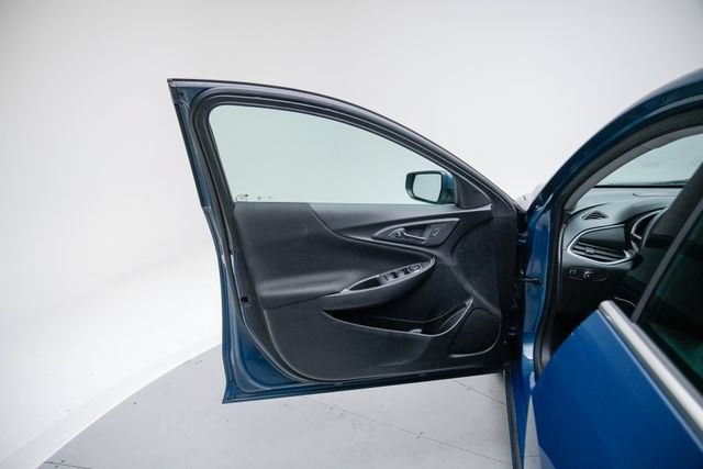 Used 2024 Chevrolet Malibu LT FWD image 22