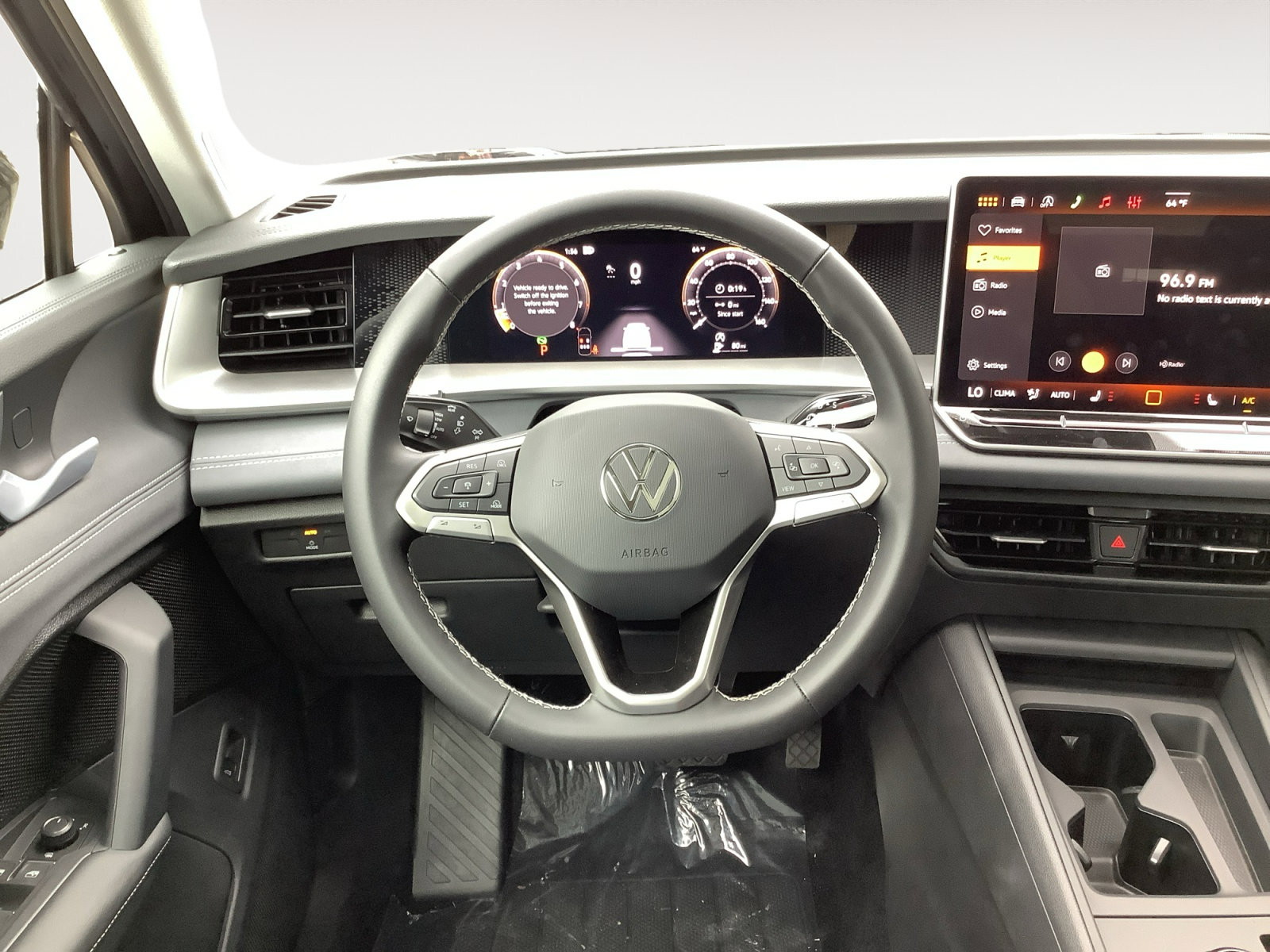 New 2026 Volkswagen Tiguan SE FWD image 15