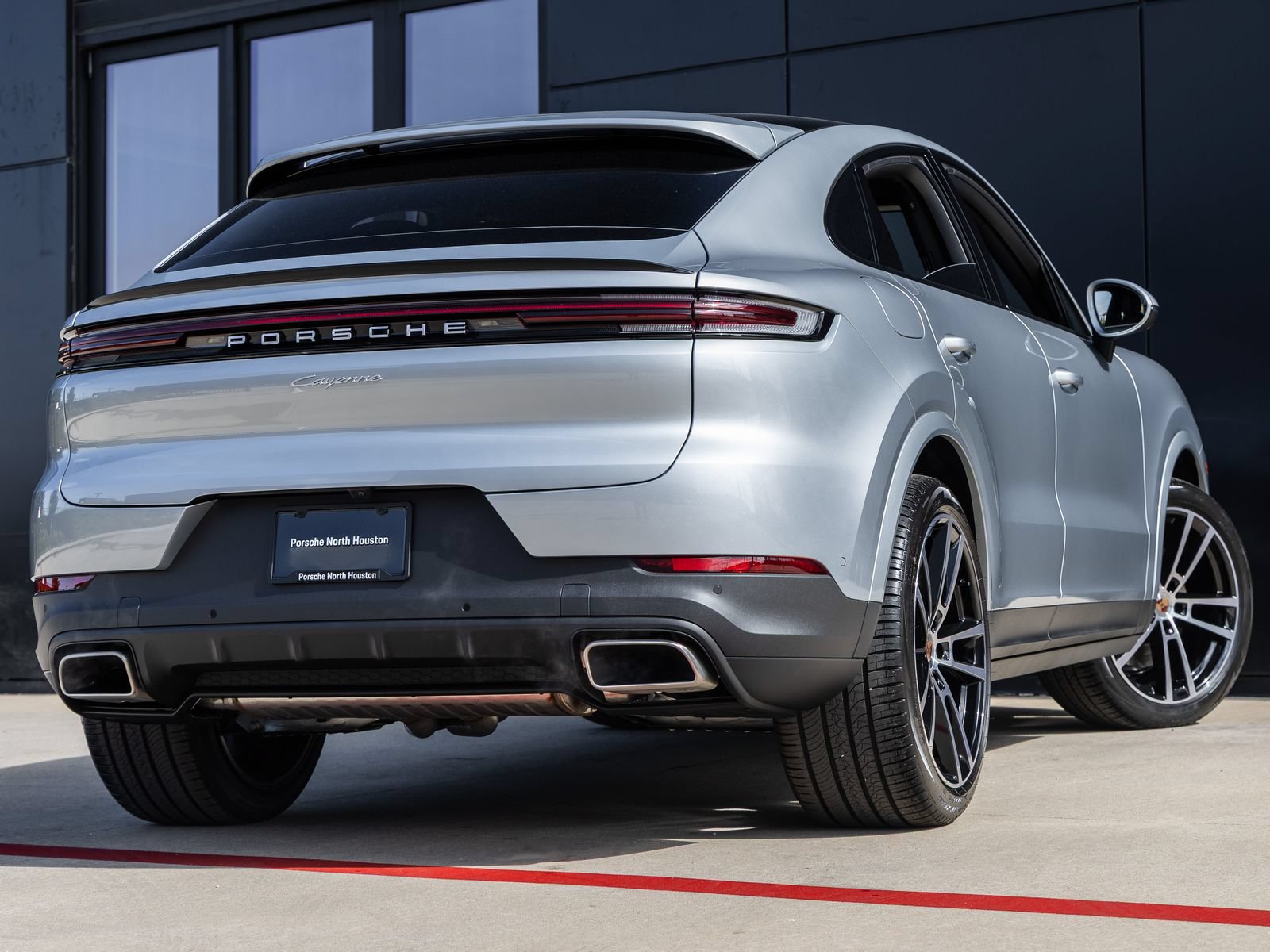 New 2026 Porsche Cayenne Coupe AWD/4WD image 11