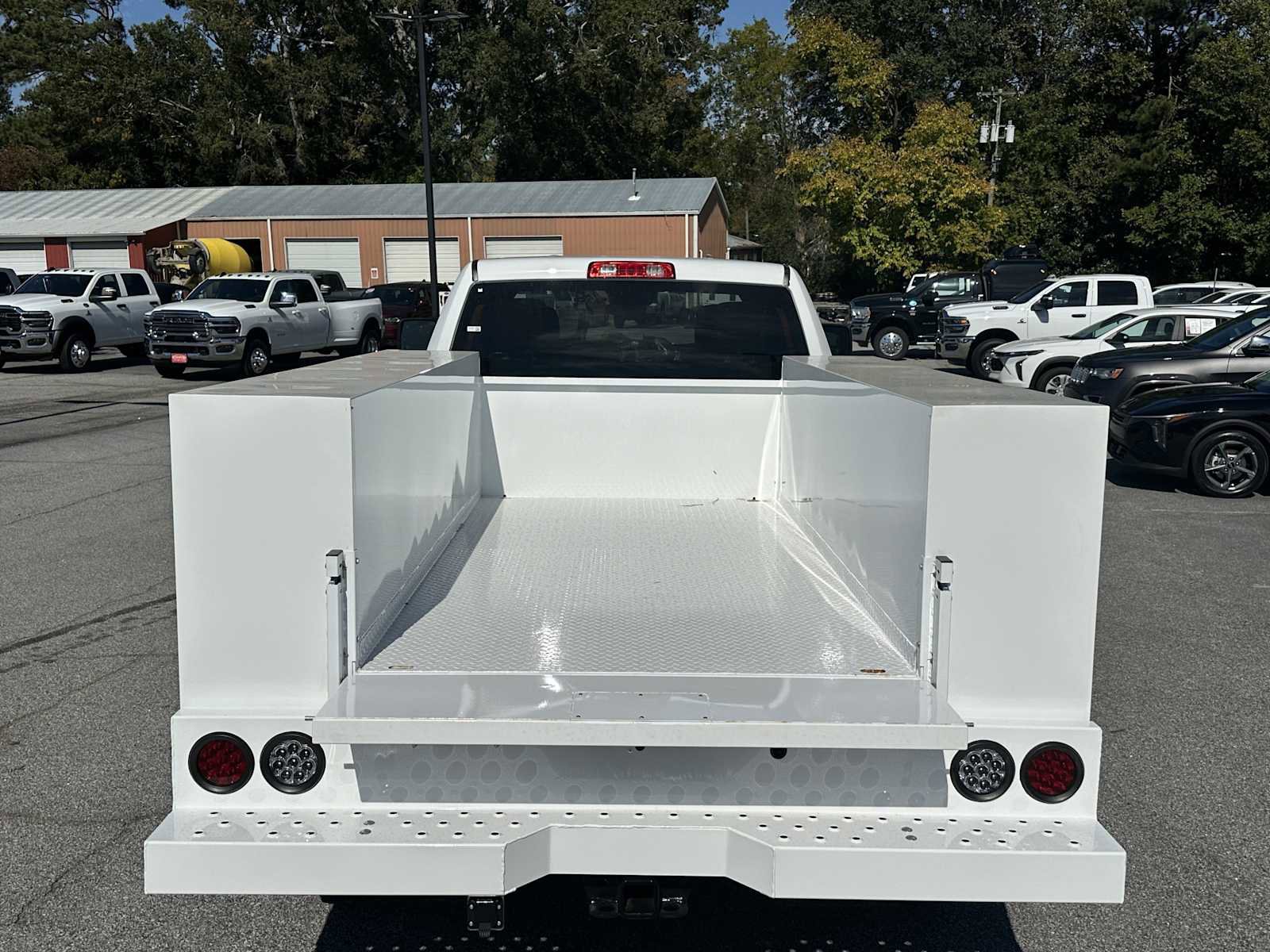 New 2026 RAM 2500 Tradesman w/ Chrome Appearance Group image 18