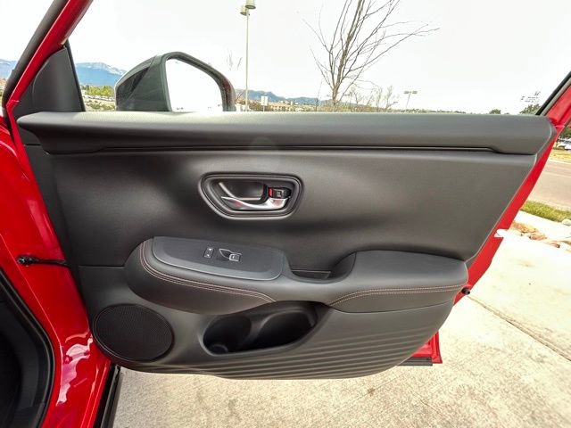 Used 2025 Honda HR-V Sport image 17