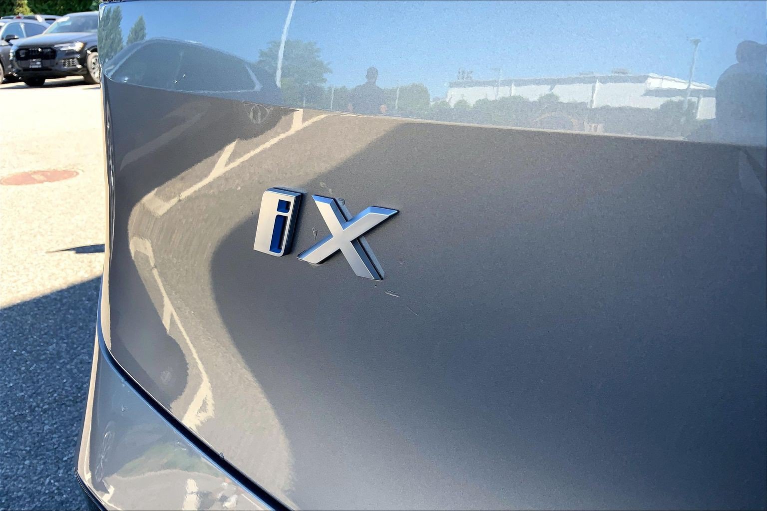 Certified 2023 BMW iX xDrive50 w/ Premium Package AWD/4WD image 20