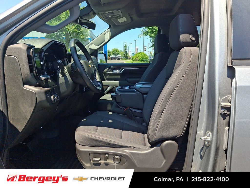 Certified 2023 Chevrolet Silverado 1500 LT AWD/4WD image 16