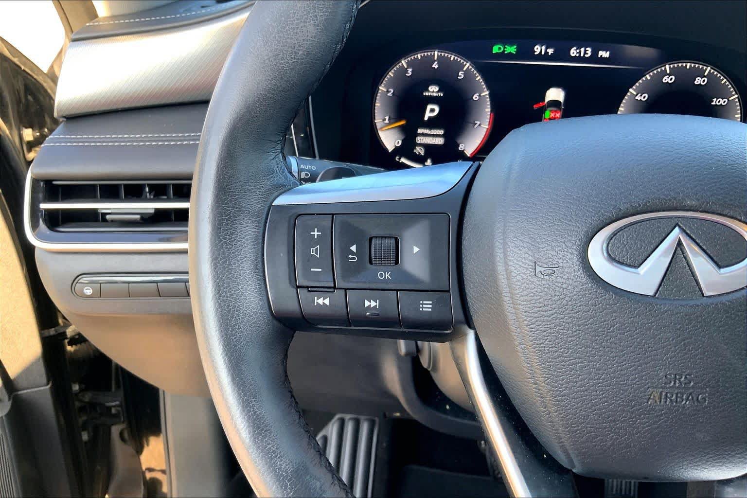 Used 2023 INFINITI QX60 Luxe w/ Performance Audio Package FWD image 22