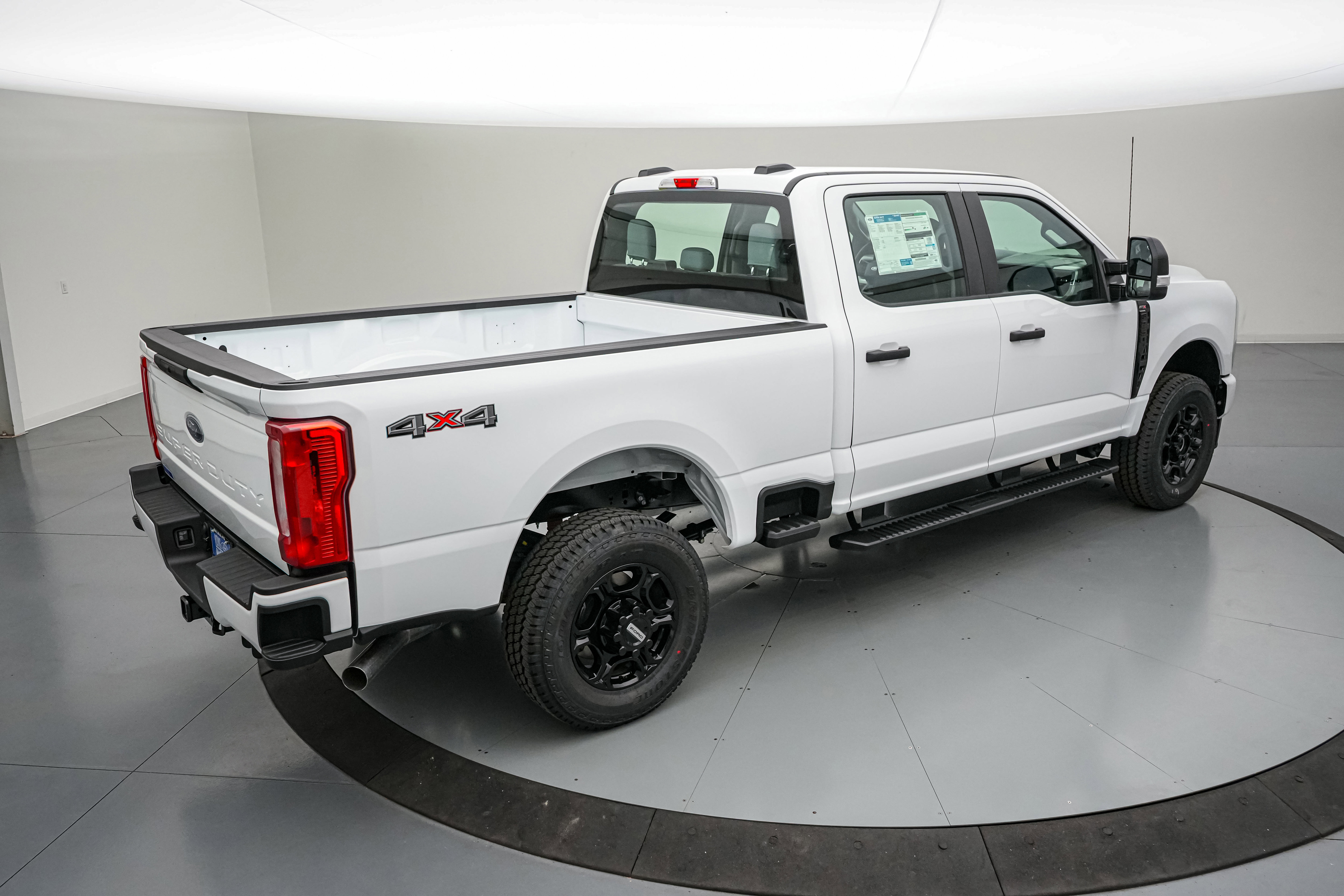 New 2026 Ford F250 XL AWD/4WD image 4
