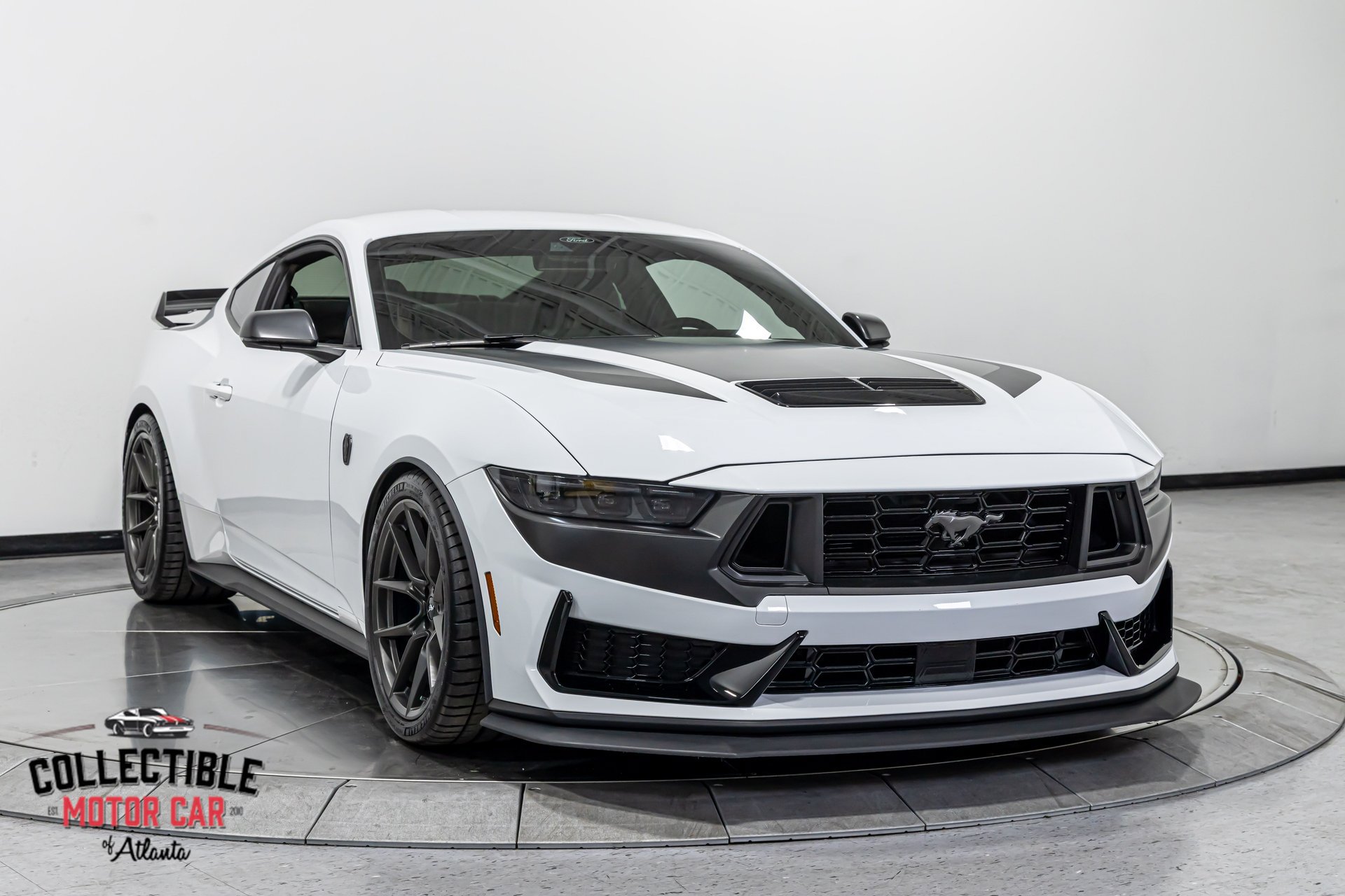 Used 2024 Ford Mustang Dark Horse w/ Dark Horse Handlin Package RWD image 27