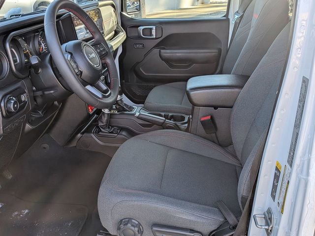 Used 2024 Jeep Wrangler Rubicon image 12