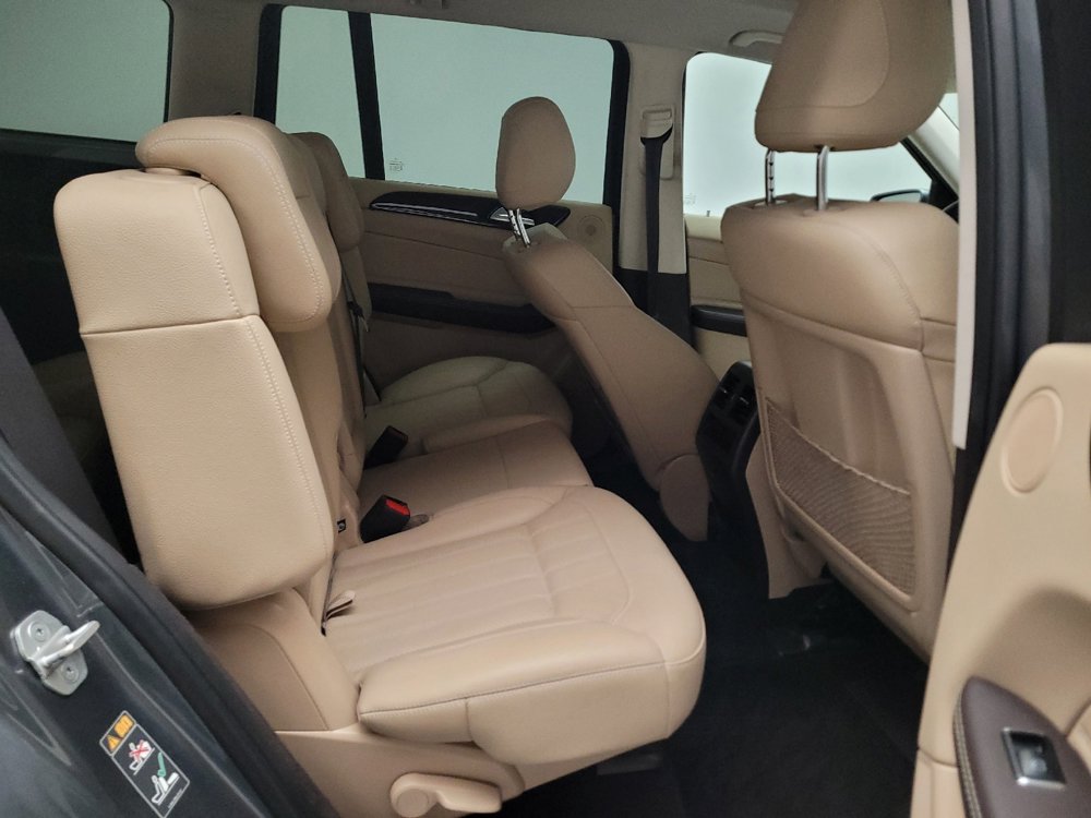 Used 2017 Mercedes-Benz GLS 450 4MATIC w/ Premium Package image 19