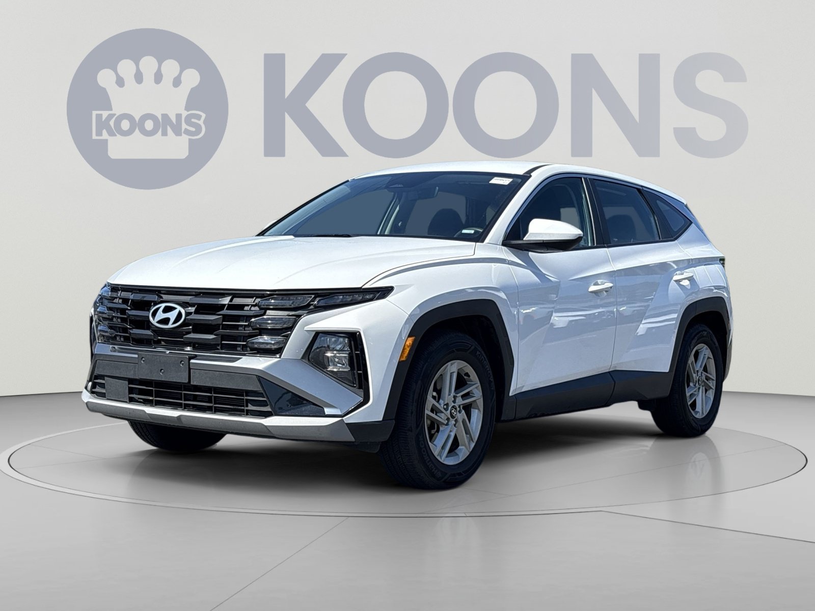 Certified 2025 Hyundai Tucson SE FWD image 1