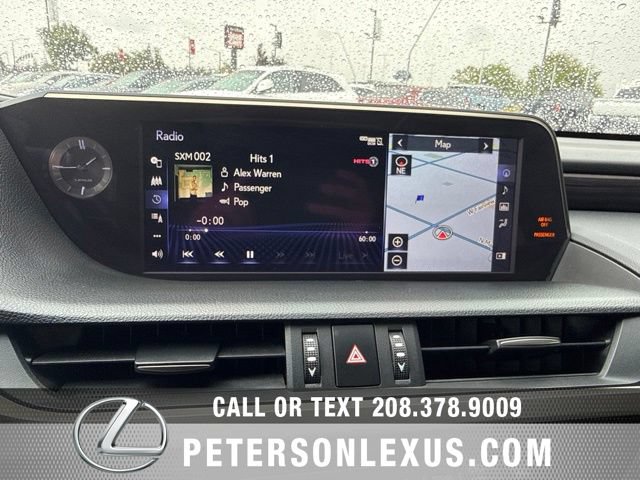 Used 2019 Lexus ES 300h w/ Premium Package FWD image 16