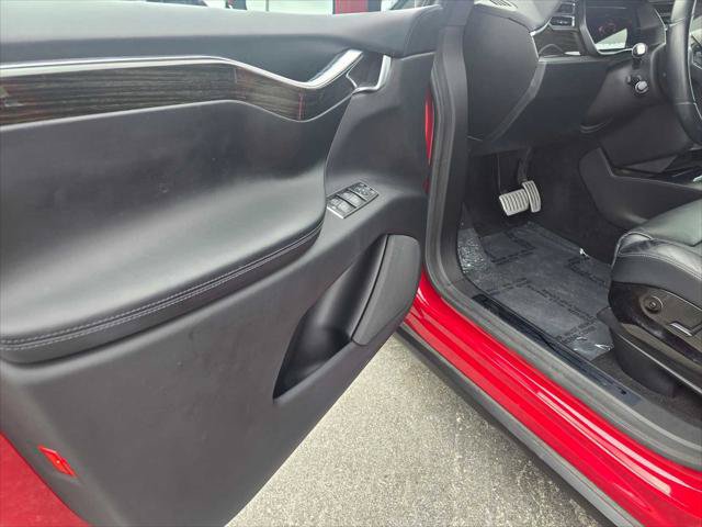 Used 2016 Tesla Model X P90D AWD/4WD image 25