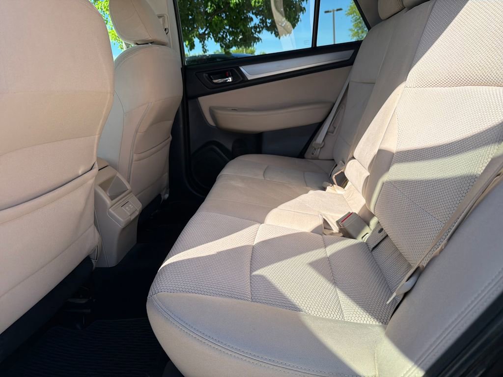 Used 2019 Subaru Outback 2.5i Premium AWD/4WD image 22